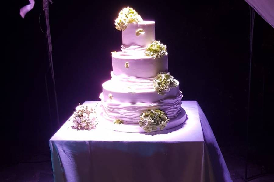 Wedding cake Deep Purple