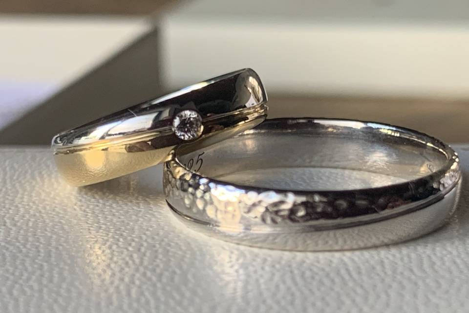 Bicolore con diamante