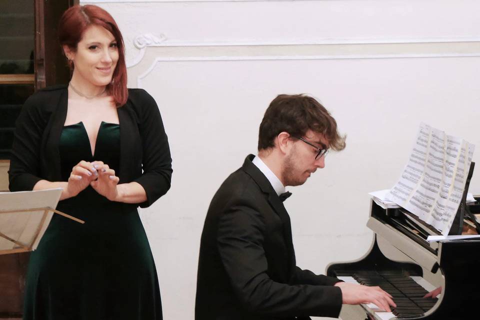 Esibizione con Pianoforte