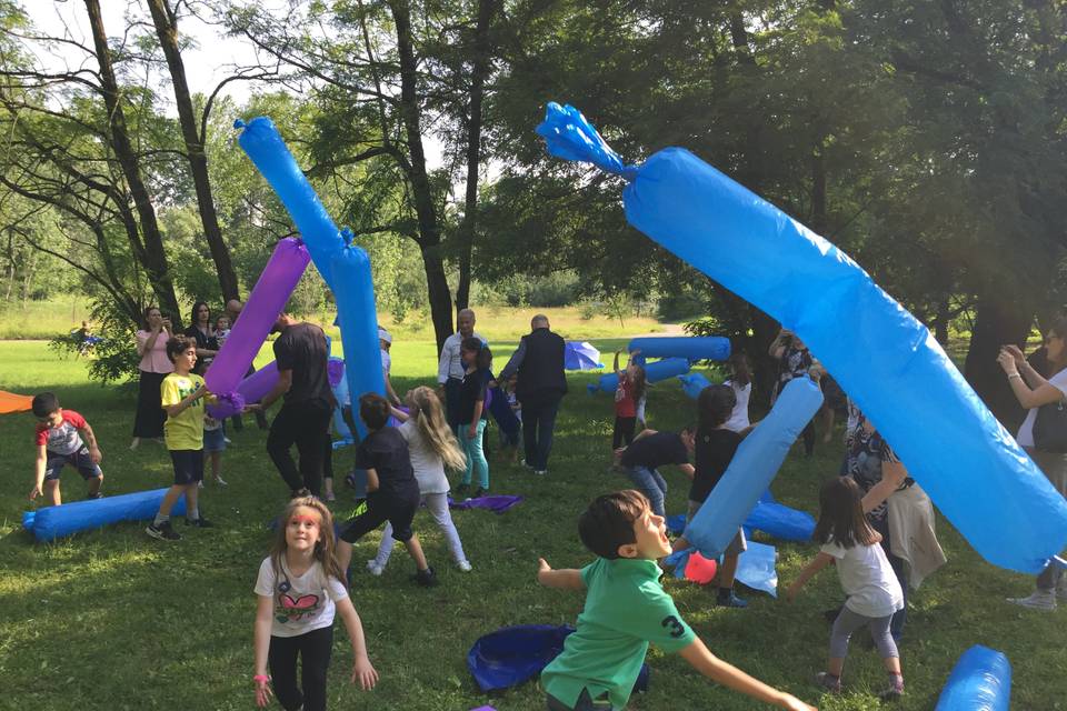 GIOCHI BAMBINI ALL'APERTO