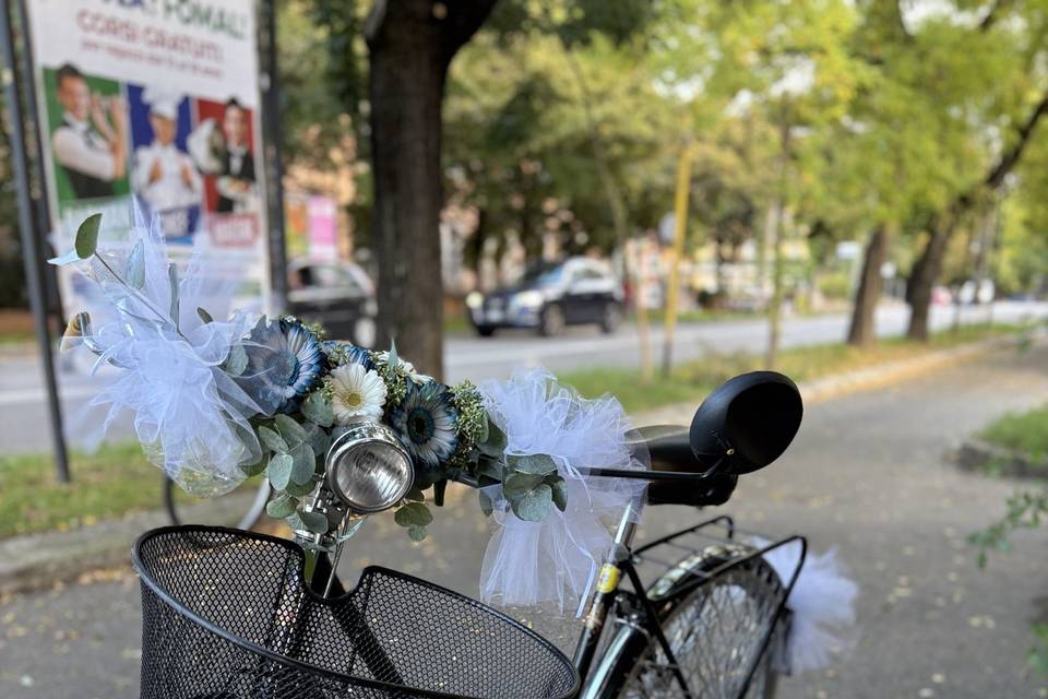 Bici sposa decorazione