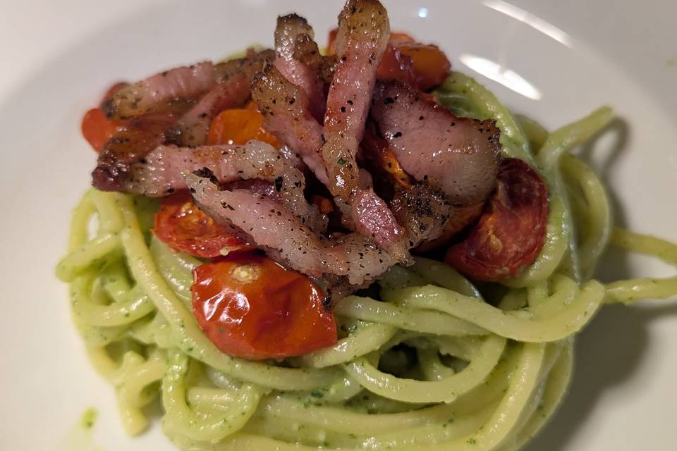 Spaghettoni pesto prezzemolo