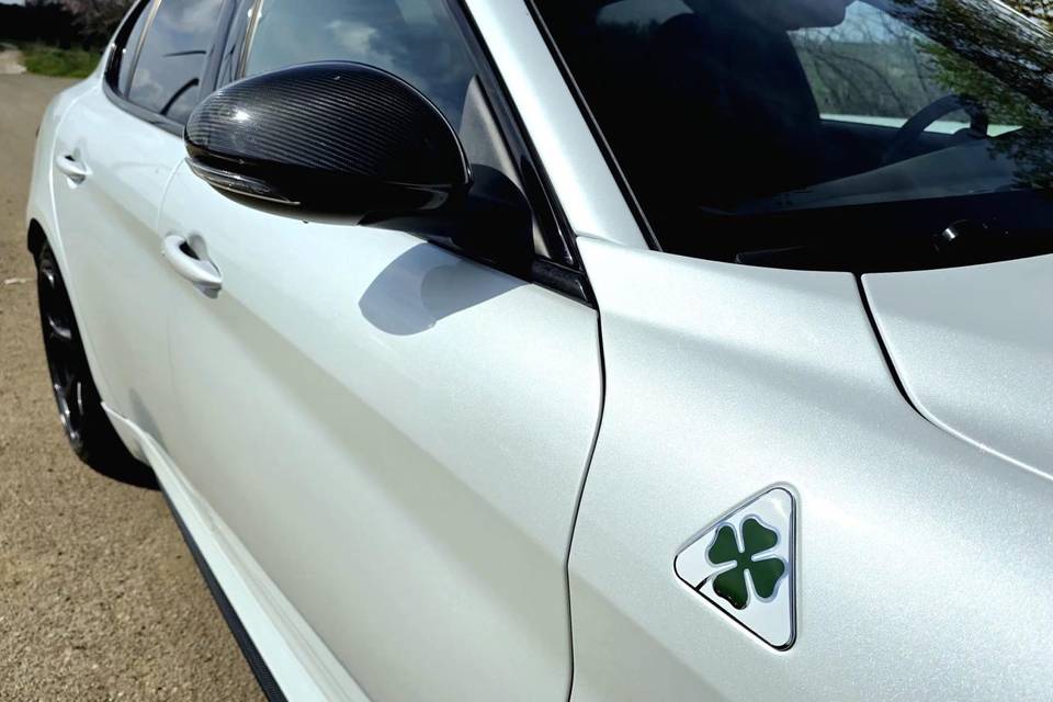 Giulia quadrifoglio verde 520