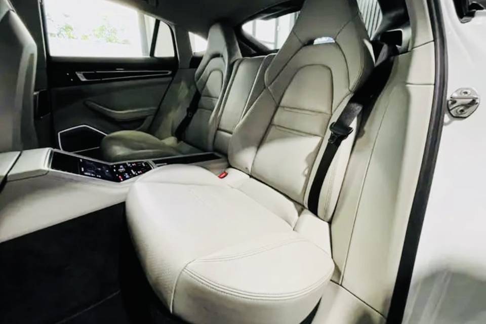 Panamera interno ghiaccio