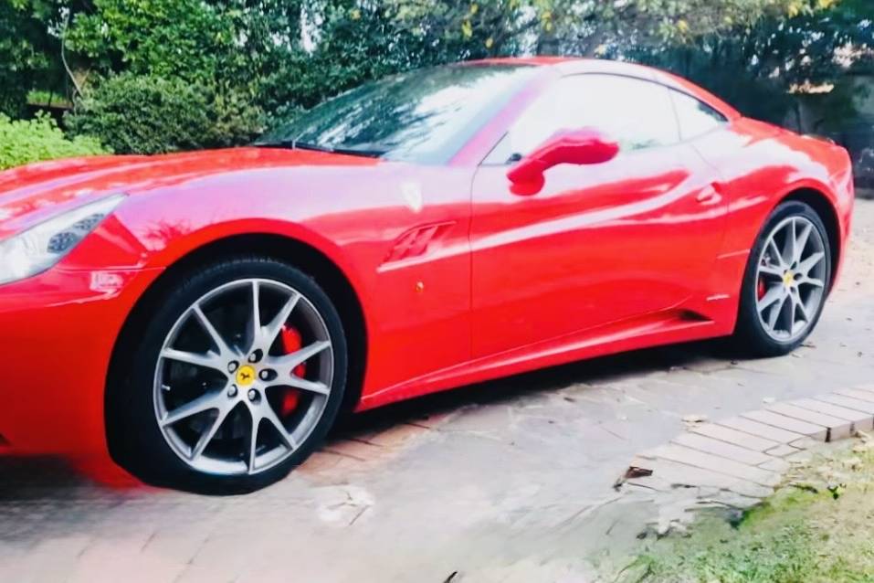 Ferrari California