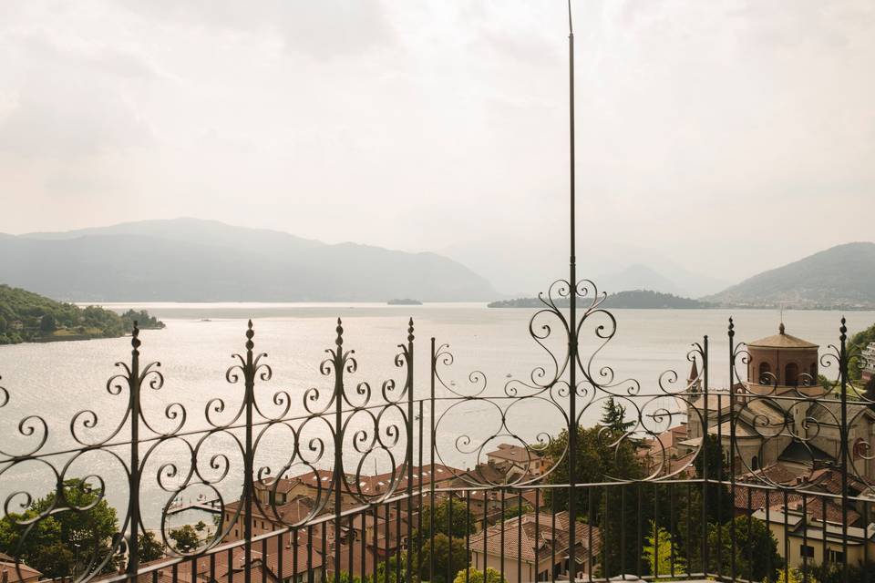 La vista sul lago Maggiore