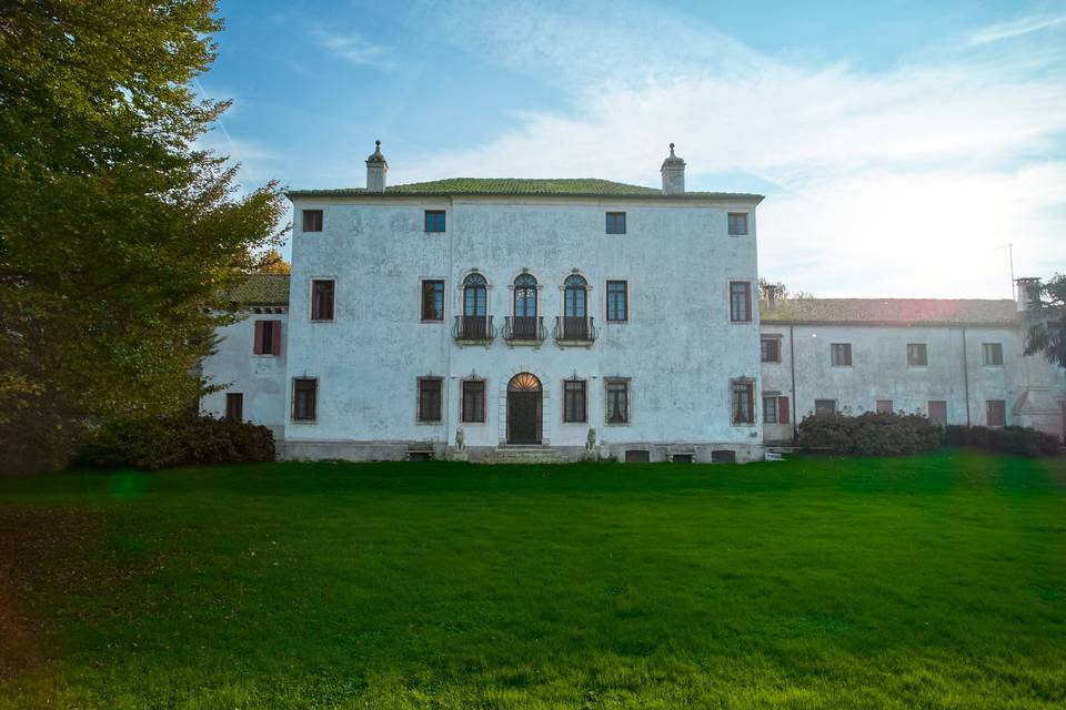 Villa Canal
