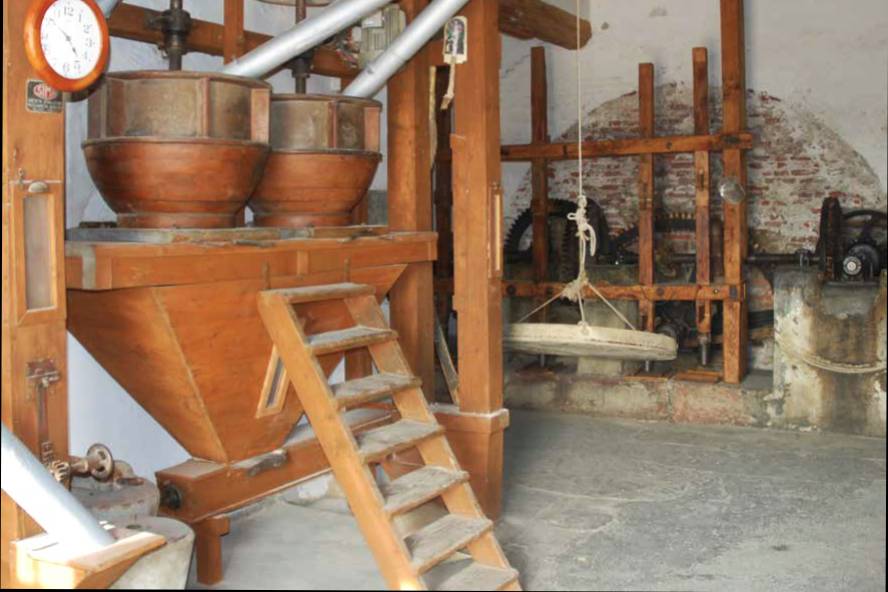 Interno Pila