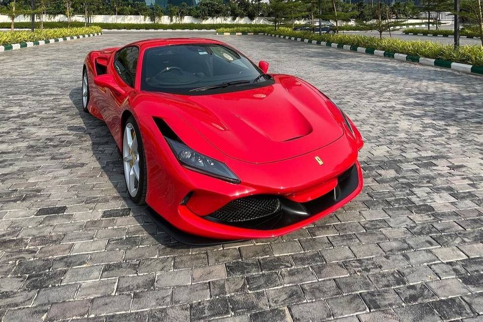 Ferrari f8 tributo 