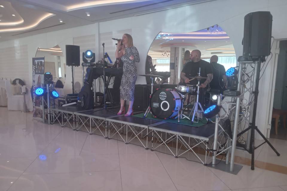 Latino Live show