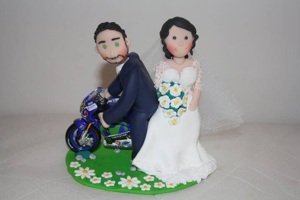 Cake topper sposo in moto