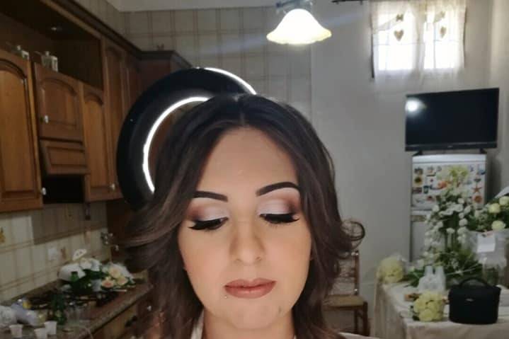 Bride make-up