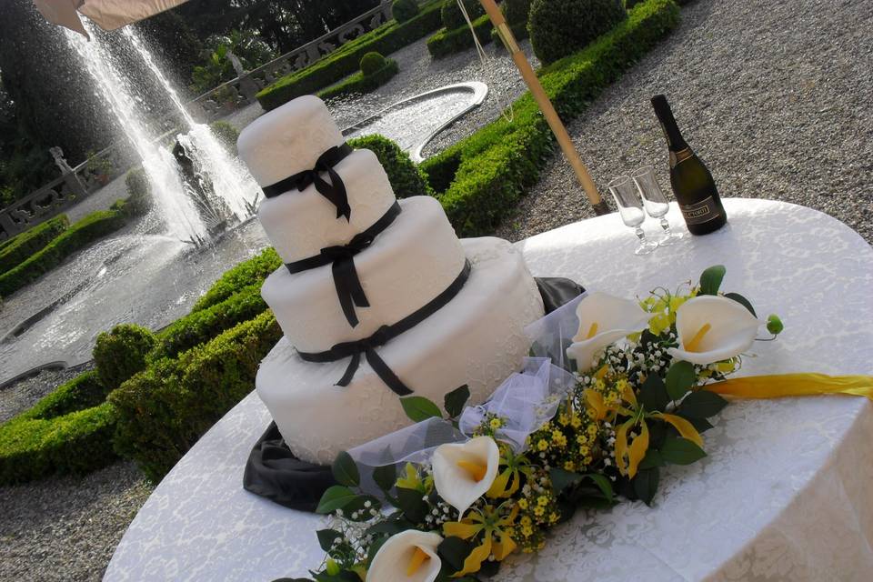 Wedding cake