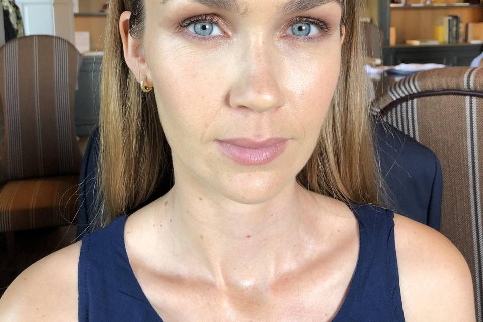 Natural makeup