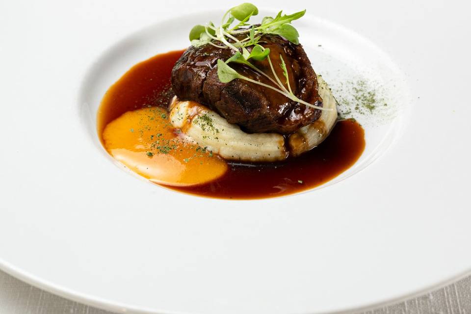 Nero iberico, patate e salvia