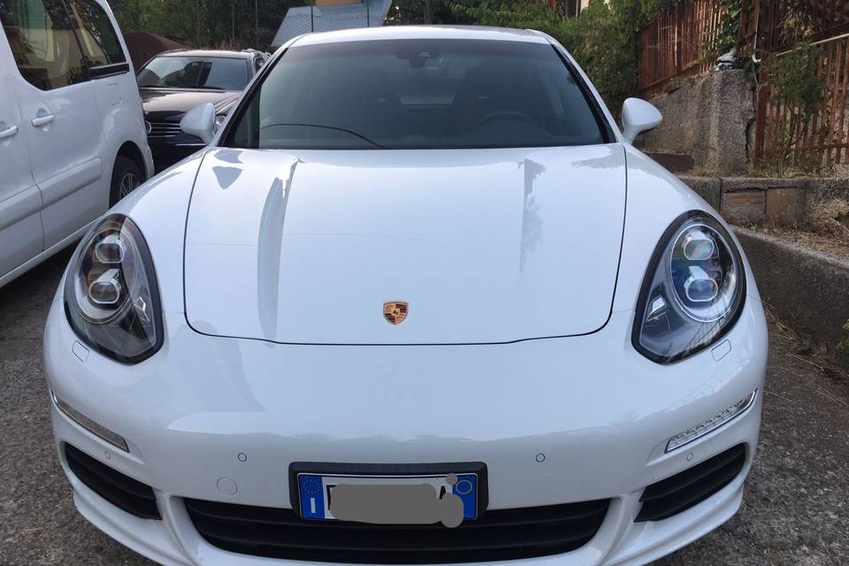 Porsche panamera bianco