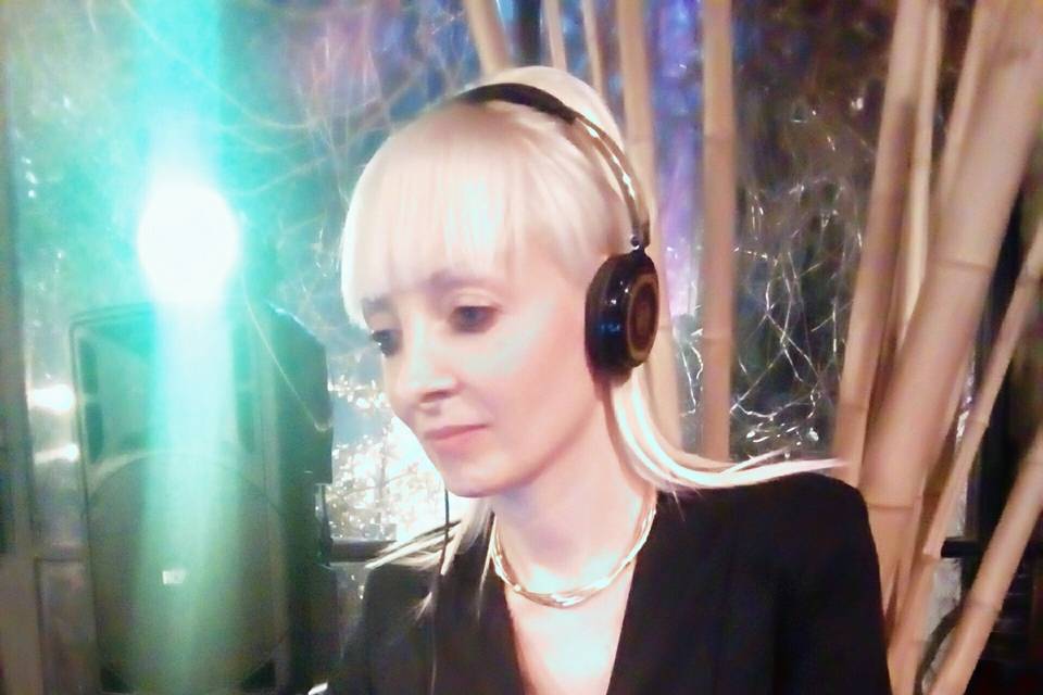 Cristina Esse dj