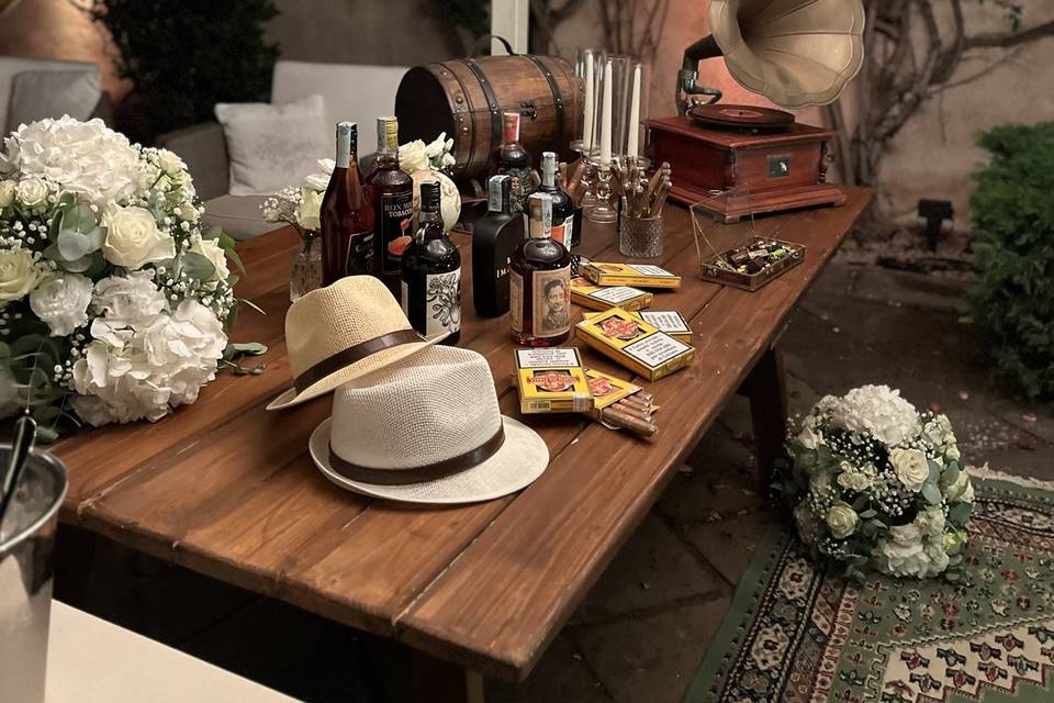 Cigar bar