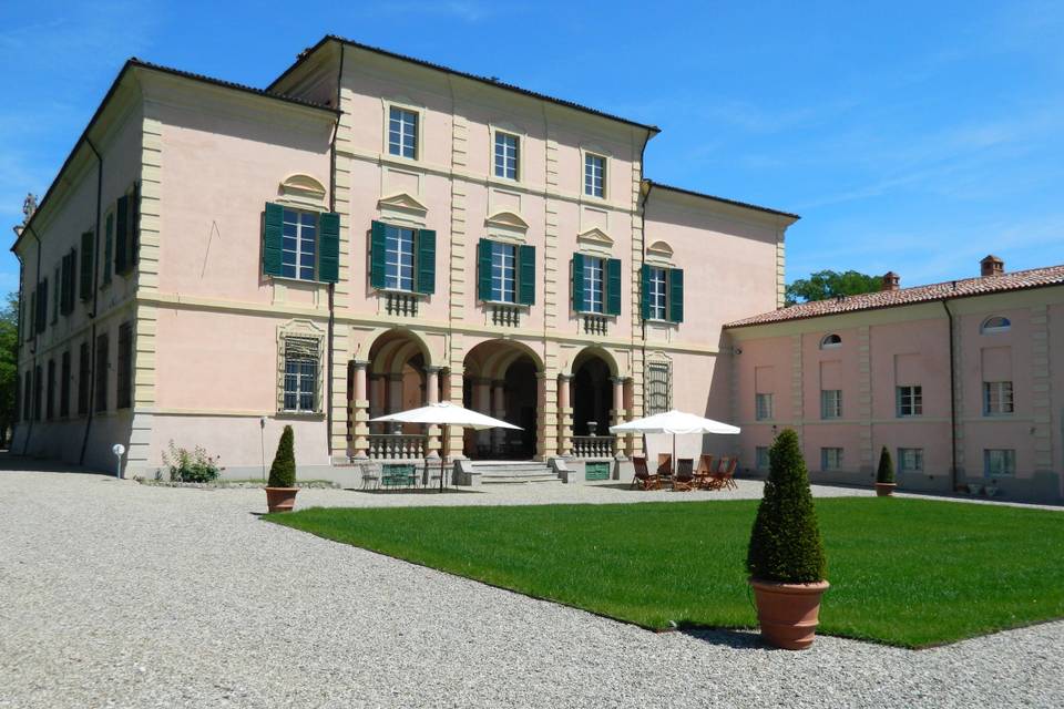 Villa Caramello