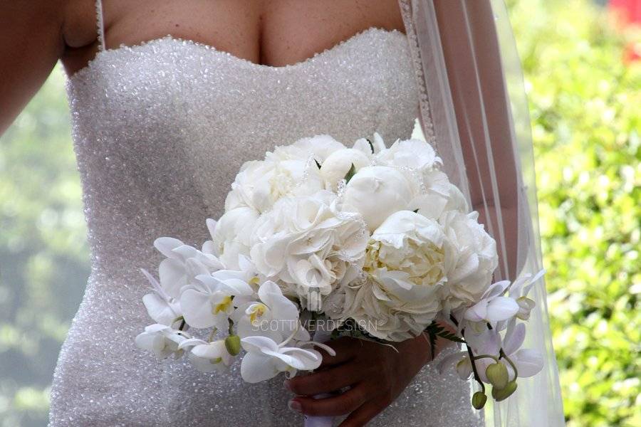 Bouquet Peonie e phalaenopsis