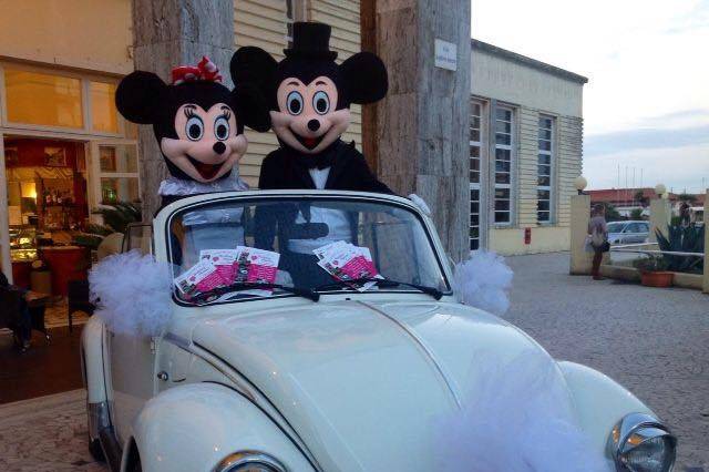 Minnie e topolino sposi