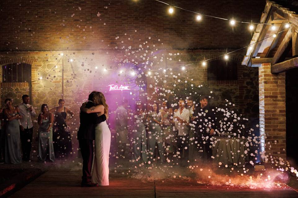 Bubble Fog Machine Wedding