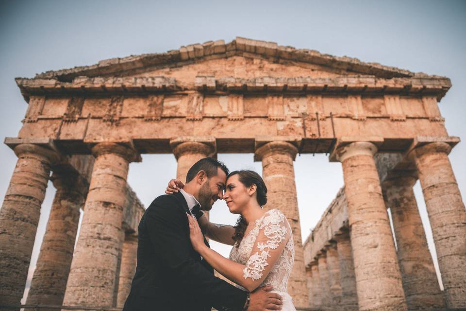 Couple portrait at the temple