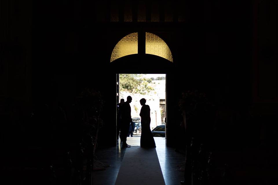 Auto sposa con papà e damigella