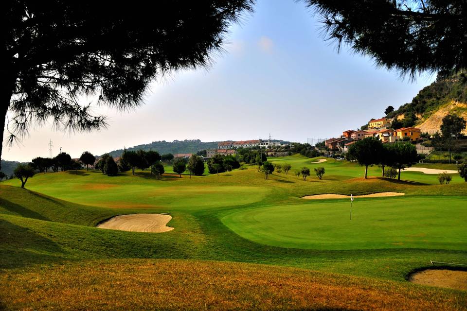 Castellaro Golf Resort