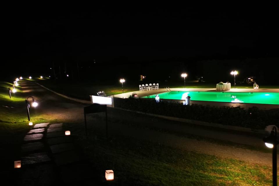 Piscina di notte