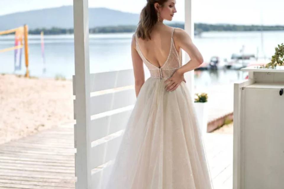 Annais Bridal