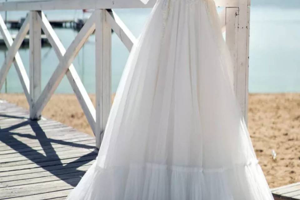 Annais Bridal