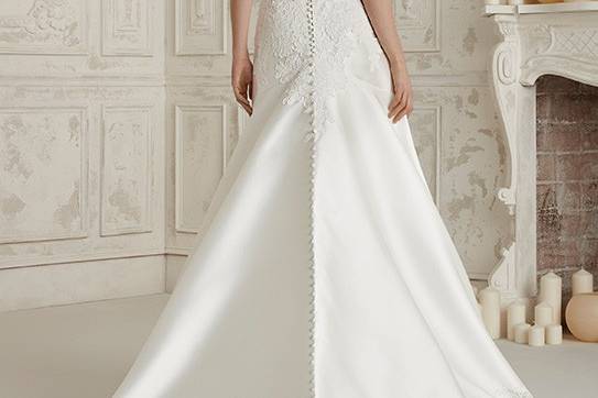 Pronovias ampio (9)