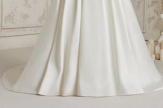 Pronovias ampio (1)