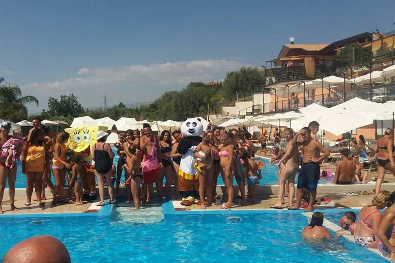 Festa in piscina