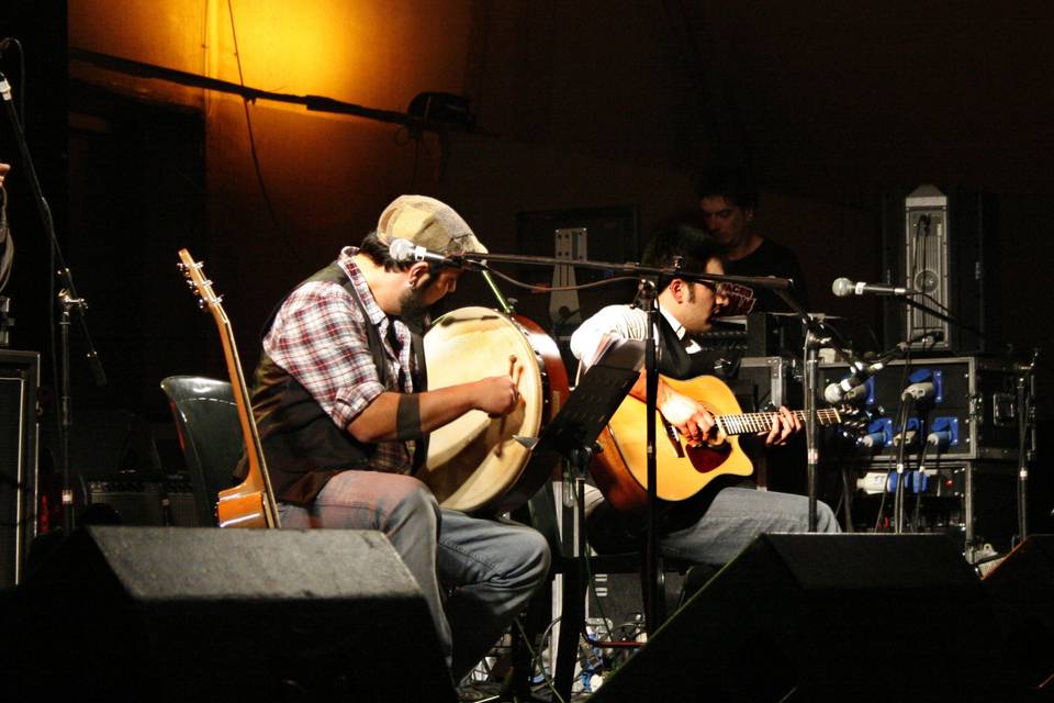 Dirty Old Band, irish folk music