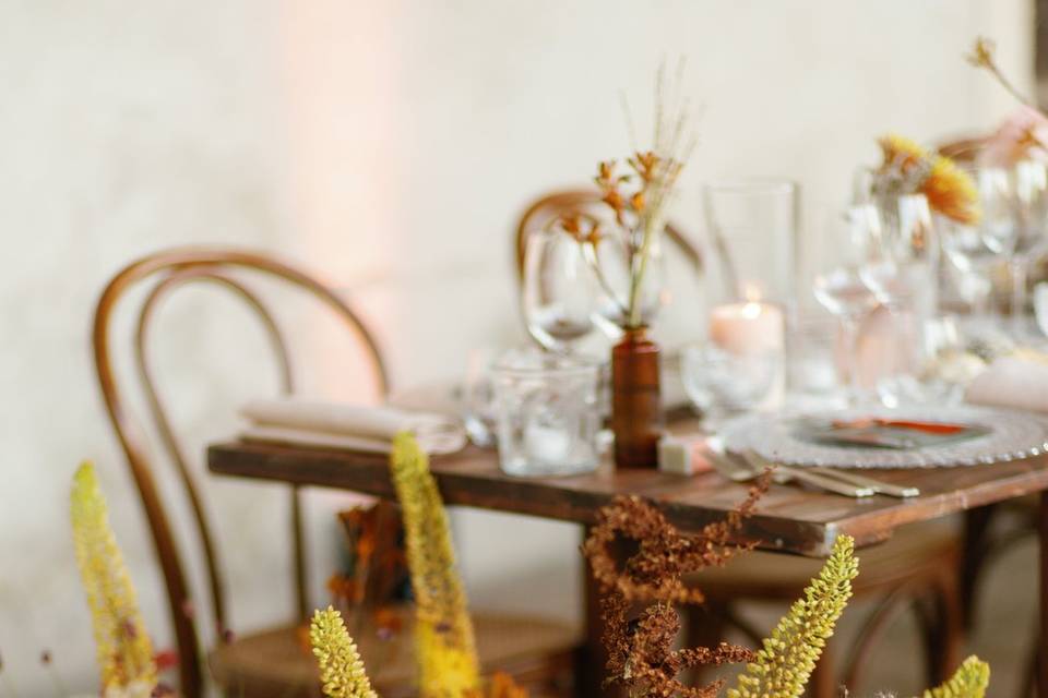 Table setting