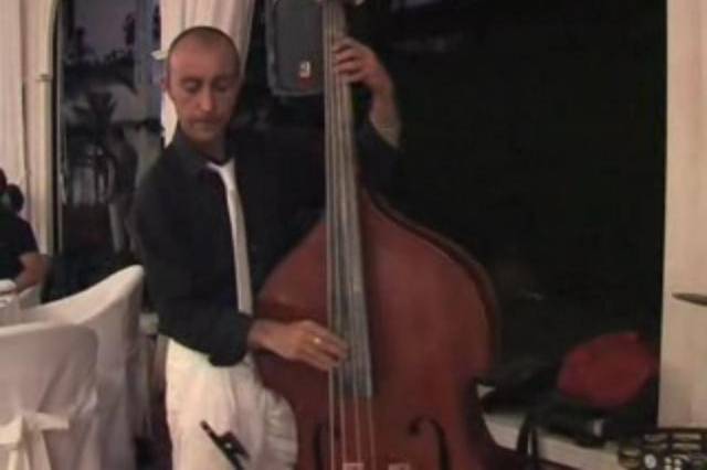 Elegant Band al locale