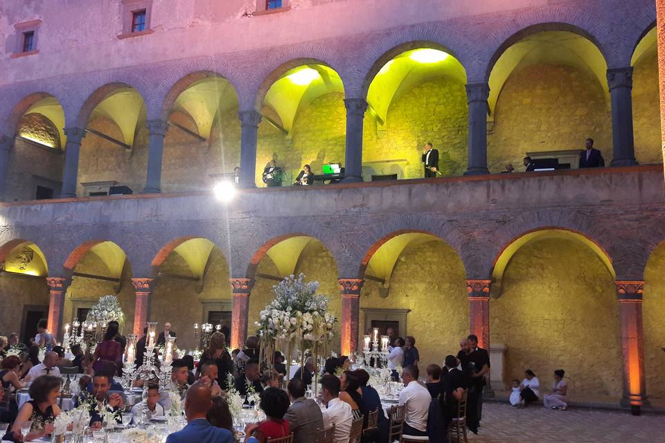 Castello Orsini - Portico