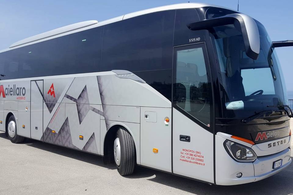 Setra S515HD 54 posti