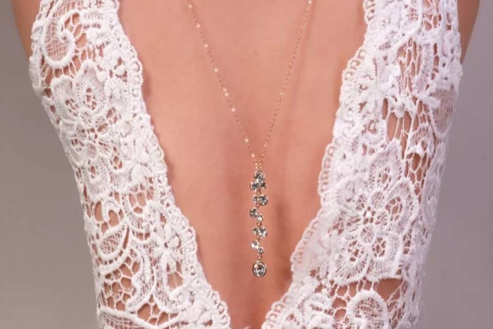 collana schiena sposa