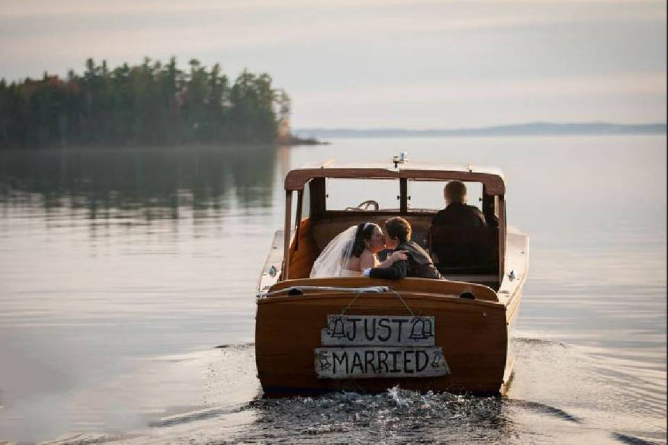 Your wedding boat