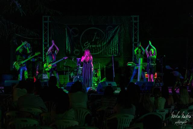 In Groove Live