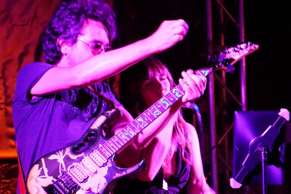 In Groove Live