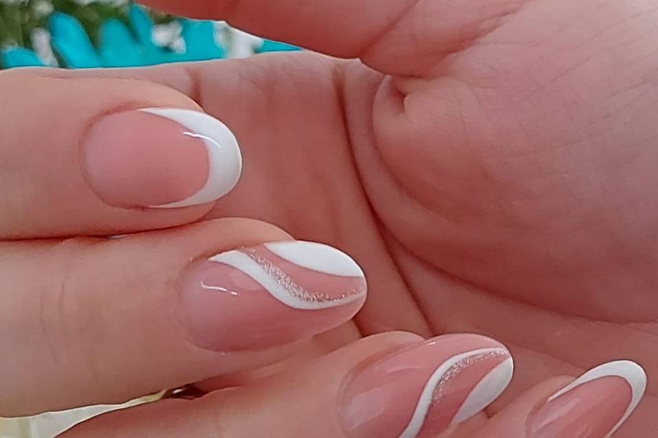Manicure sposa