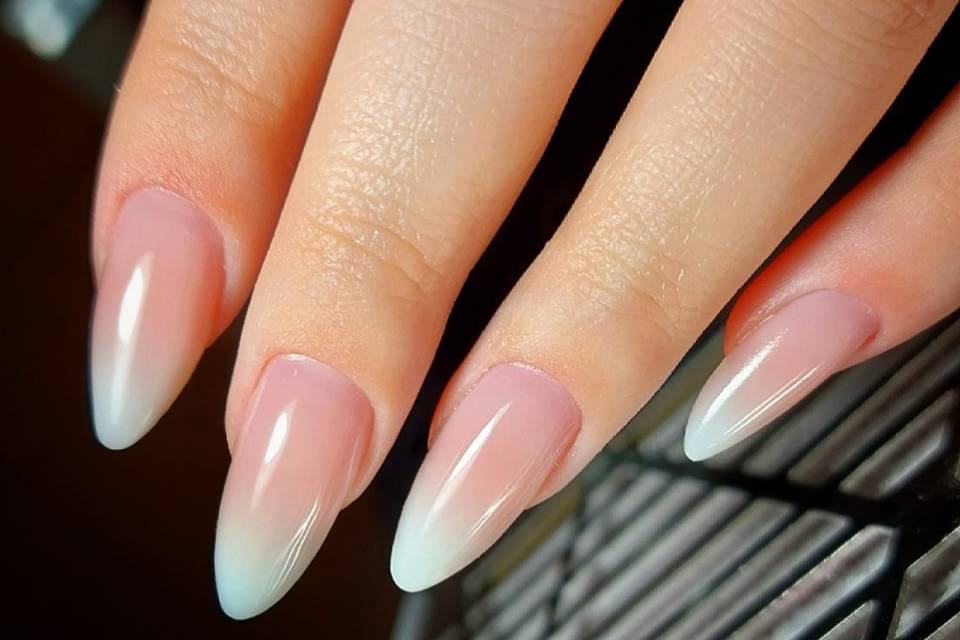 Manicure sposa