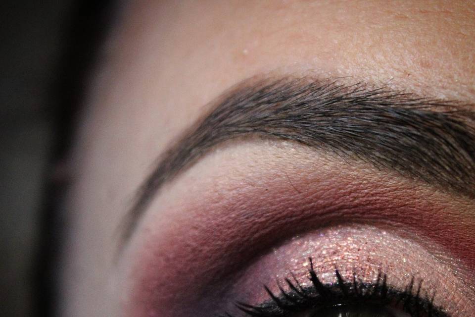 Linda Santoro Make-up Artist