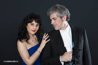 The Lovebirds Duet