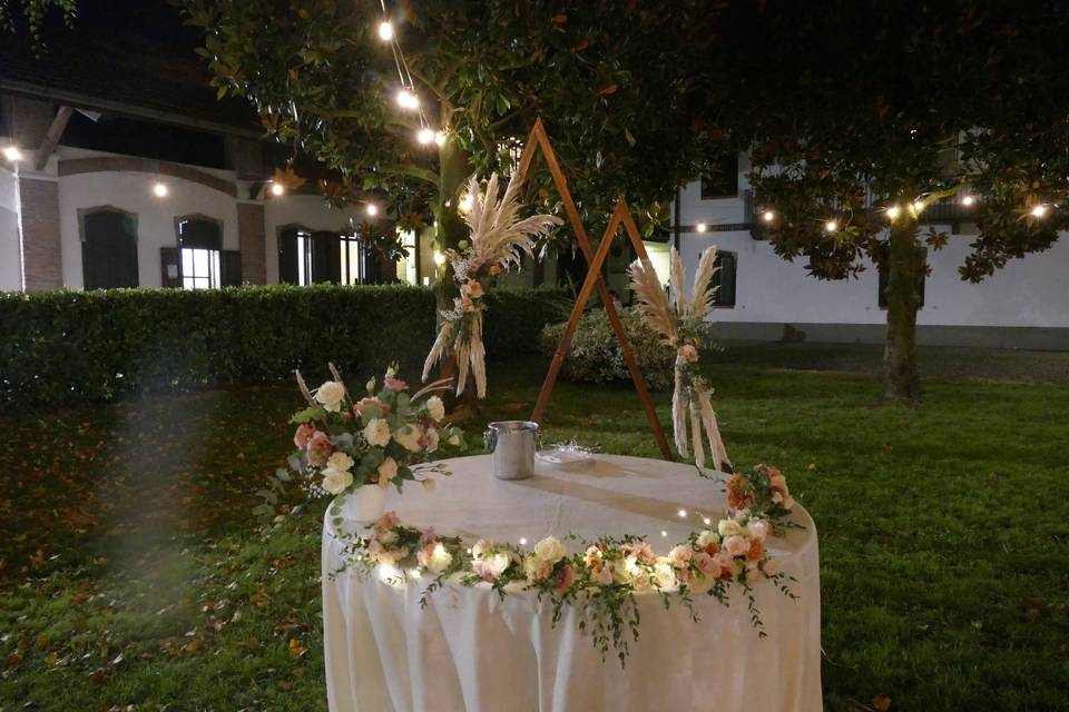Allestimento torta shabbychic