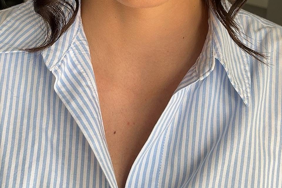 Eye-liner top